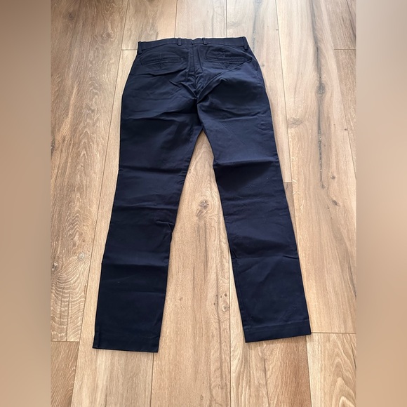 GAP Men’s Skinny Khaki’s - Picture 2 of 5